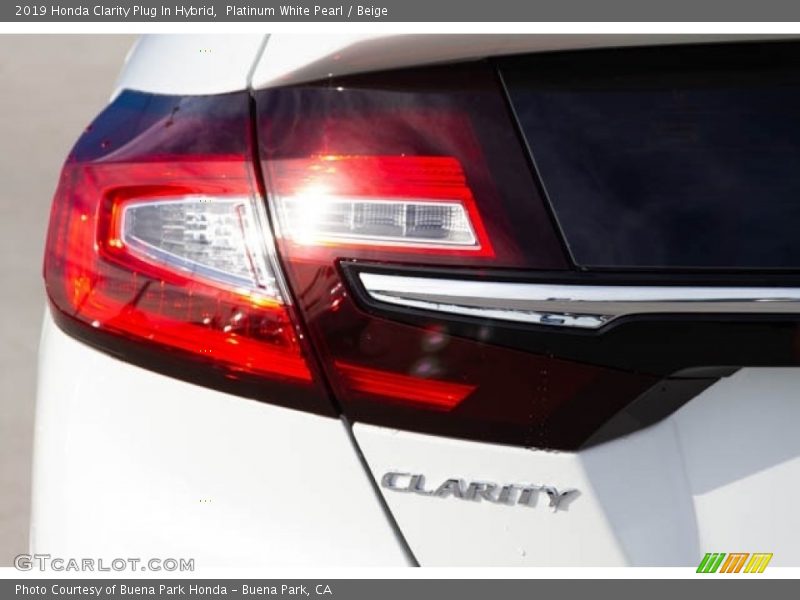  2019 Clarity Plug In Hybrid Logo