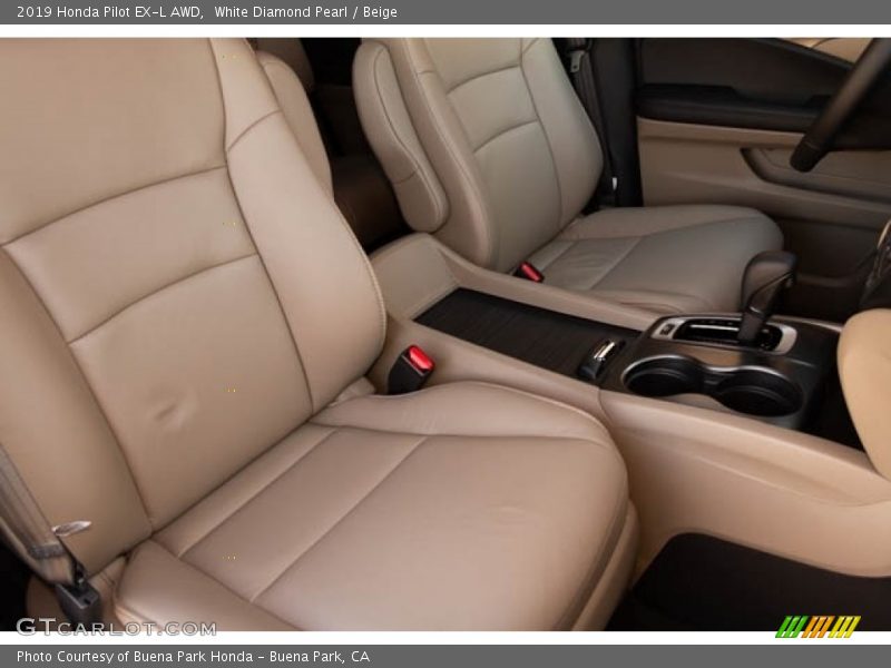 White Diamond Pearl / Beige 2019 Honda Pilot EX-L AWD