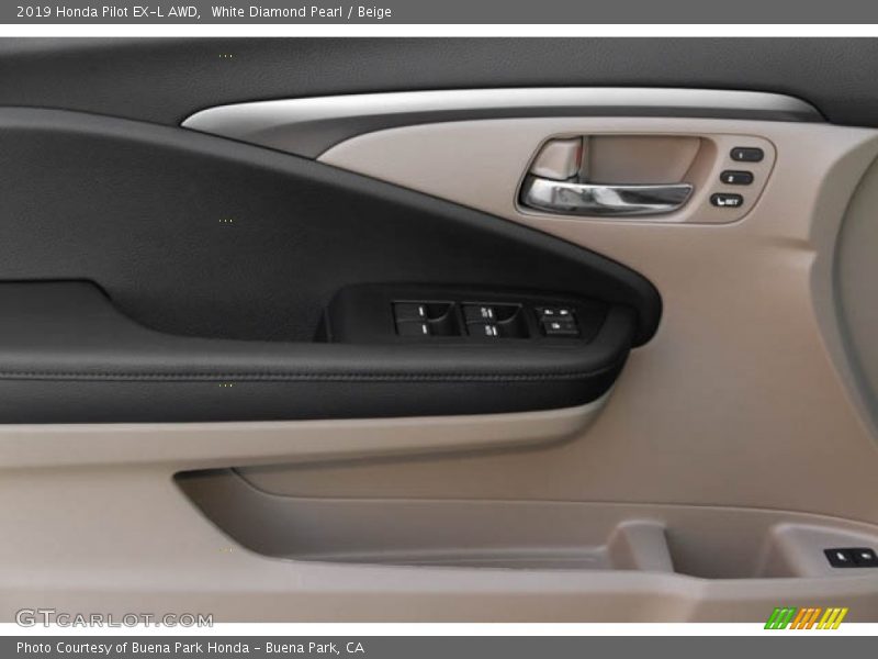 White Diamond Pearl / Beige 2019 Honda Pilot EX-L AWD