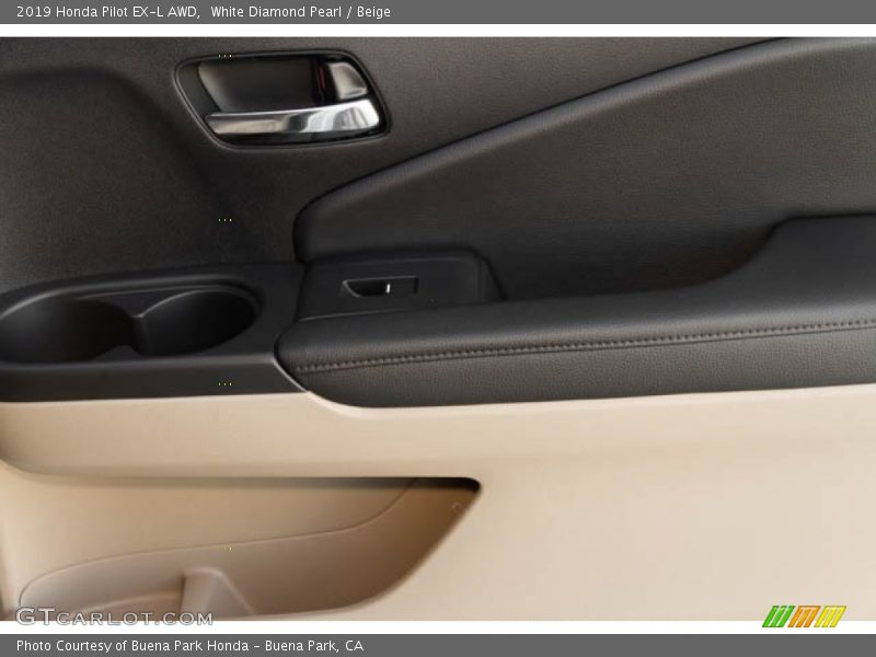 White Diamond Pearl / Beige 2019 Honda Pilot EX-L AWD