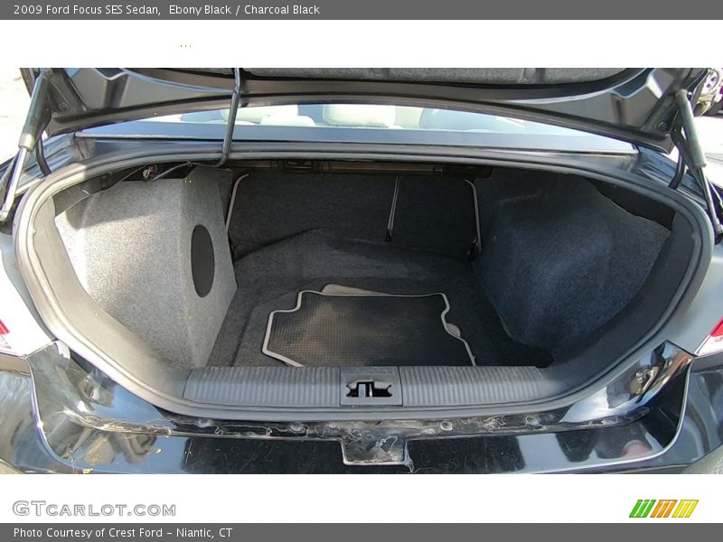 Ebony Black / Charcoal Black 2009 Ford Focus SES Sedan