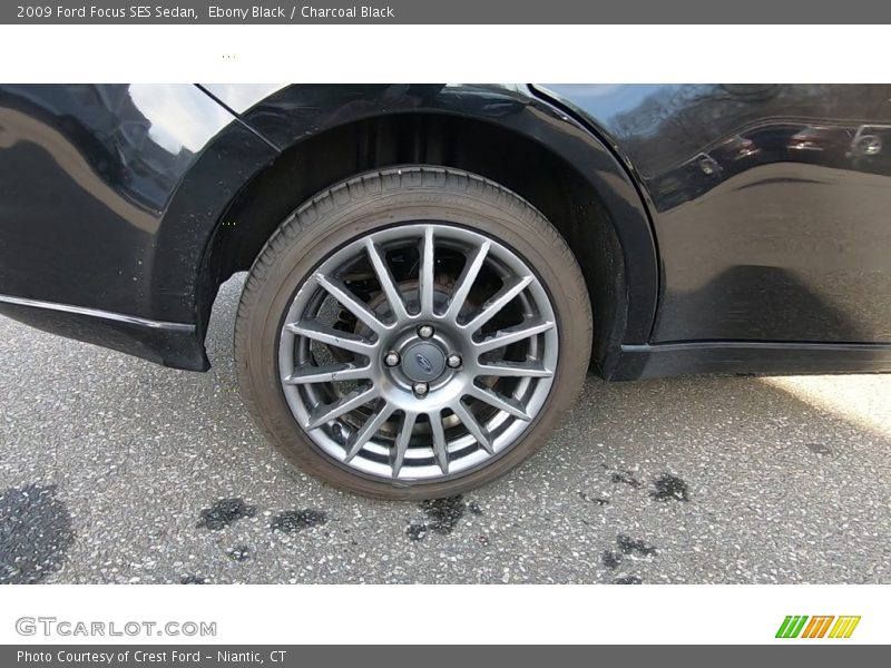 Ebony Black / Charcoal Black 2009 Ford Focus SES Sedan