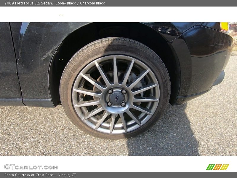 Ebony Black / Charcoal Black 2009 Ford Focus SES Sedan