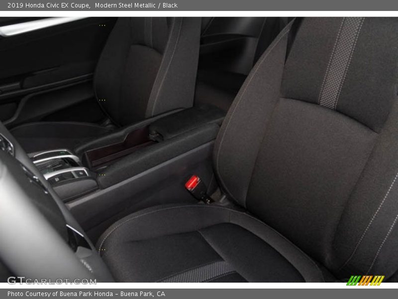 Modern Steel Metallic / Black 2019 Honda Civic EX Coupe