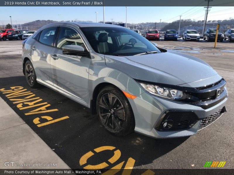 Sonic Gray Pearl / Black 2019 Honda Civic EX Hatchback