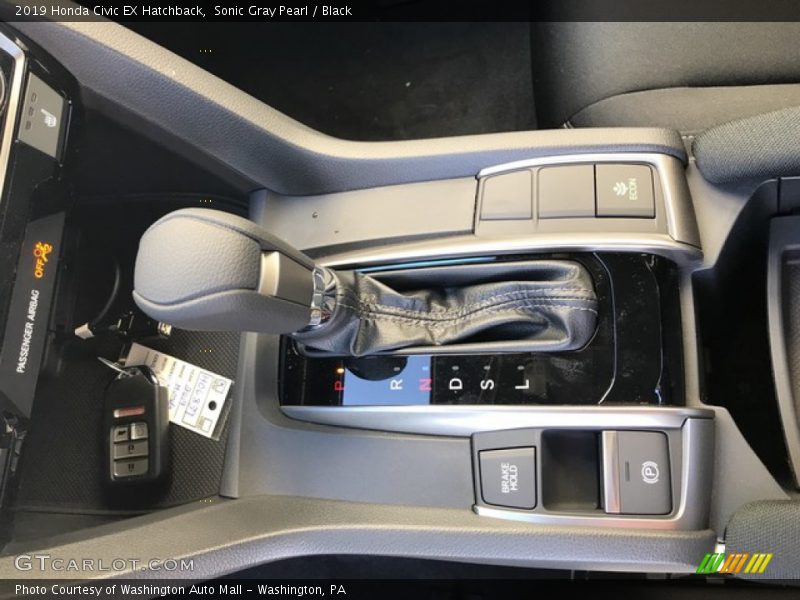 Sonic Gray Pearl / Black 2019 Honda Civic EX Hatchback