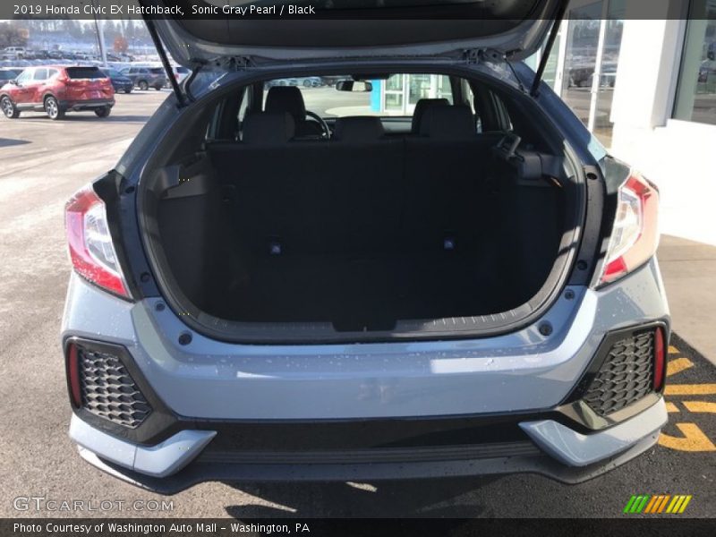 Sonic Gray Pearl / Black 2019 Honda Civic EX Hatchback