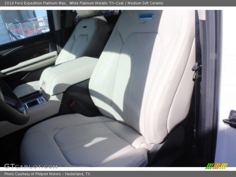 White Platinum Metallic Tri-Coat / Medium Soft Ceramic 2019 Ford Expedition Platinum Max