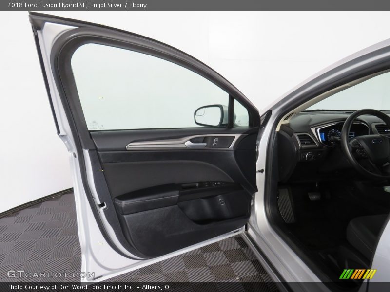 Ingot Silver / Ebony 2018 Ford Fusion Hybrid SE