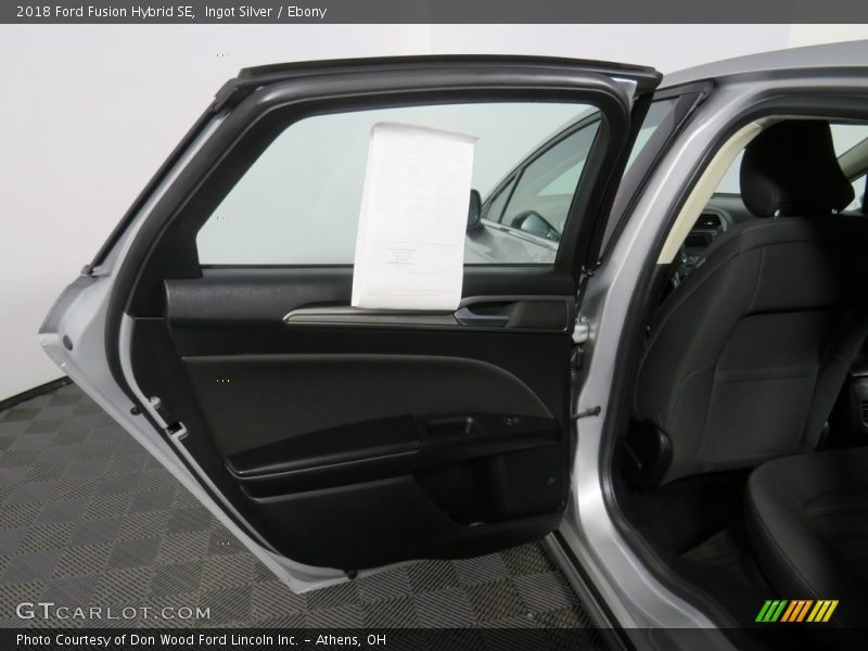 Ingot Silver / Ebony 2018 Ford Fusion Hybrid SE
