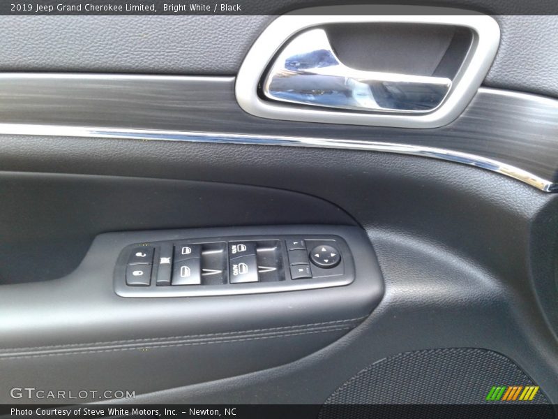 Bright White / Black 2019 Jeep Grand Cherokee Limited