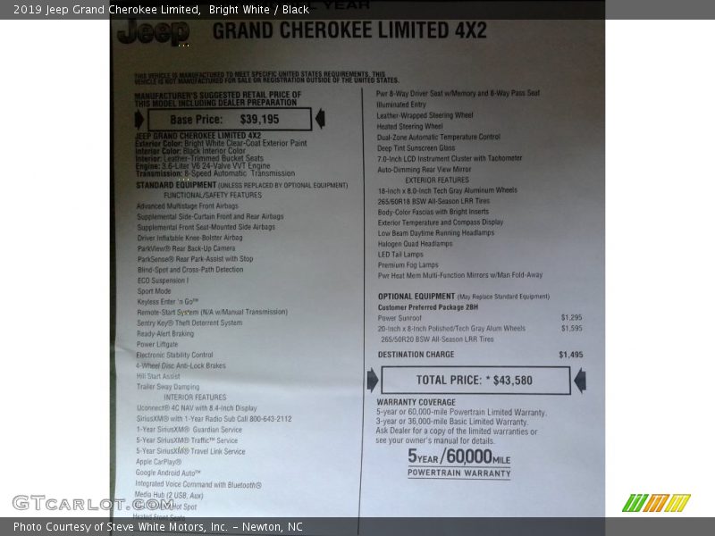 Bright White / Black 2019 Jeep Grand Cherokee Limited