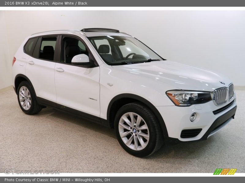 Alpine White / Black 2016 BMW X3 xDrive28i