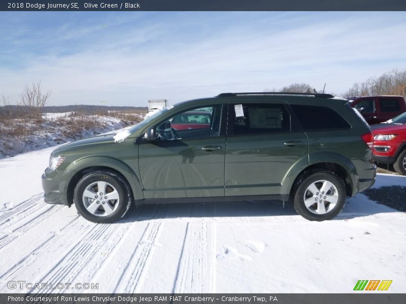 Olive Green / Black 2018 Dodge Journey SE