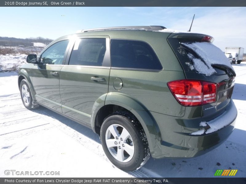 Olive Green / Black 2018 Dodge Journey SE