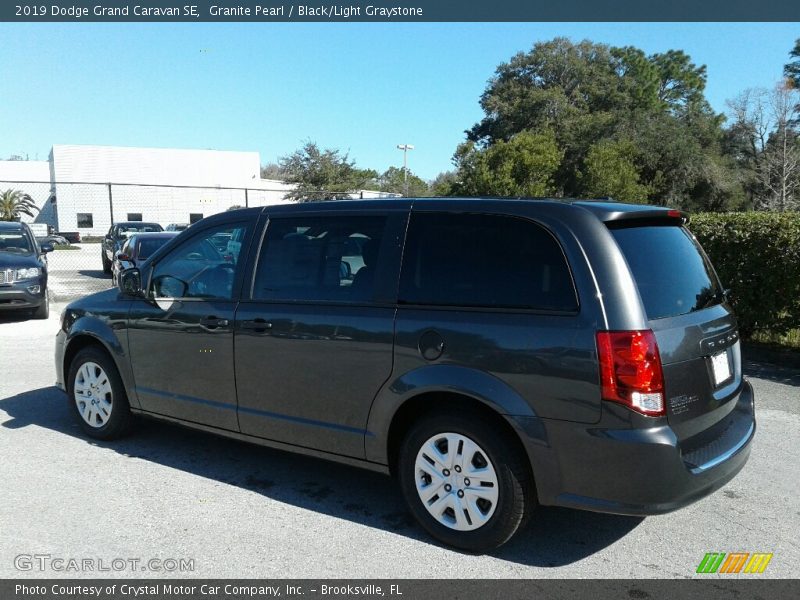 Granite Pearl / Black/Light Graystone 2019 Dodge Grand Caravan SE