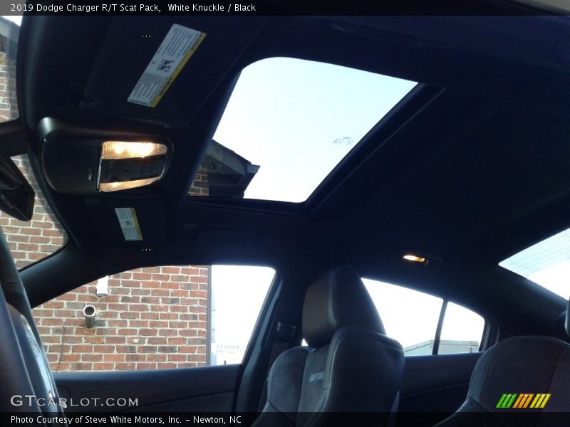 White Knuckle / Black 2019 Dodge Charger R/T Scat Pack