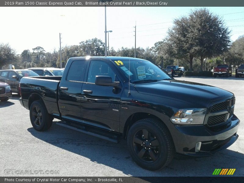 Brilliant Black Crystal Pearl / Black/Diesel Gray 2019 Ram 1500 Classic Express Quad Cab