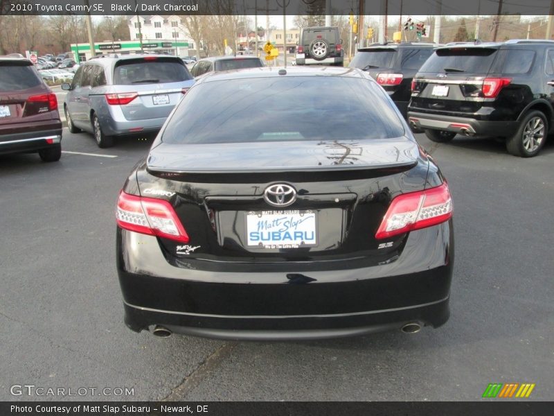 Black / Dark Charcoal 2010 Toyota Camry SE