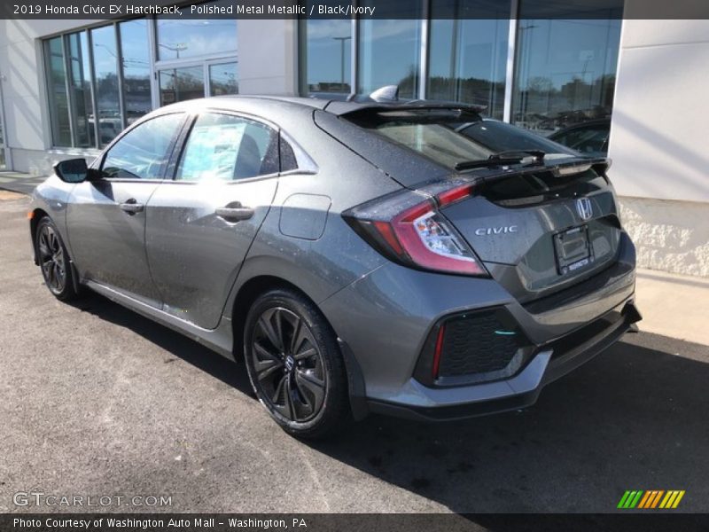 Polished Metal Metallic / Black/Ivory 2019 Honda Civic EX Hatchback