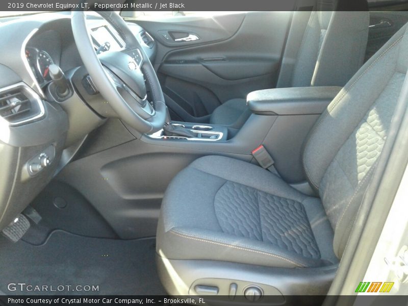 Pepperdust Metallic / Jet Black 2019 Chevrolet Equinox LT