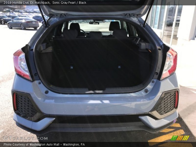 Sonic Gray Pearl / Black 2019 Honda Civic EX Hatchback