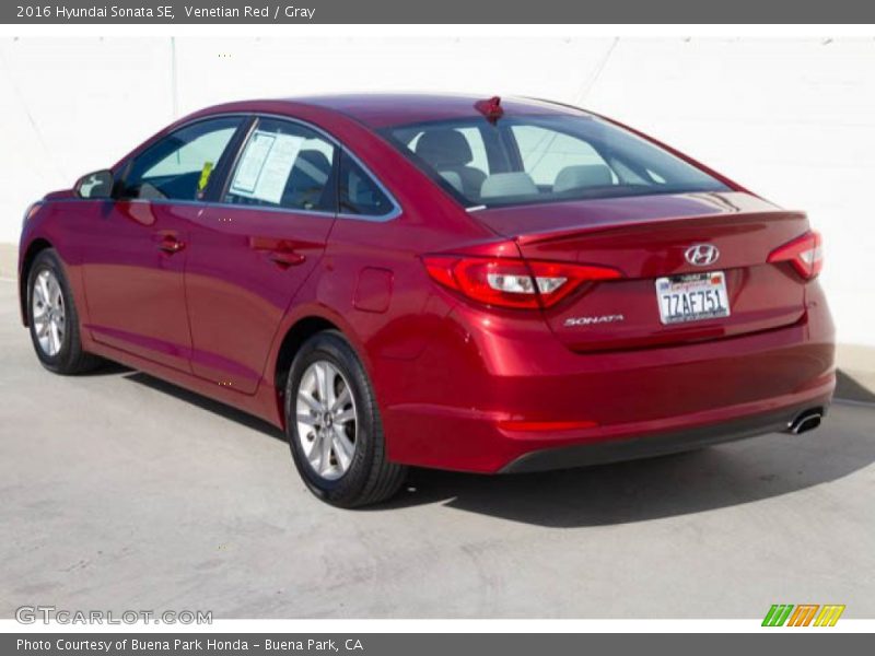 Venetian Red / Gray 2016 Hyundai Sonata SE