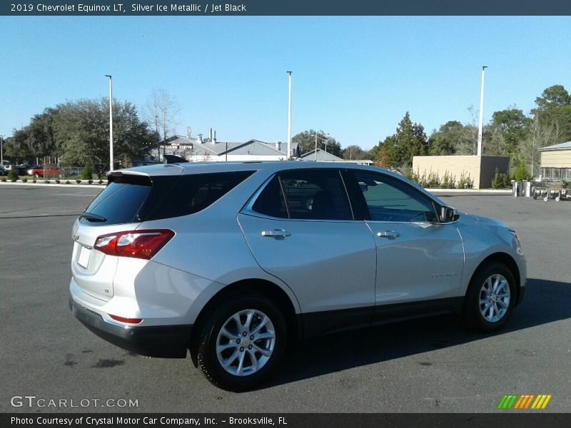 Silver Ice Metallic / Jet Black 2019 Chevrolet Equinox LT
