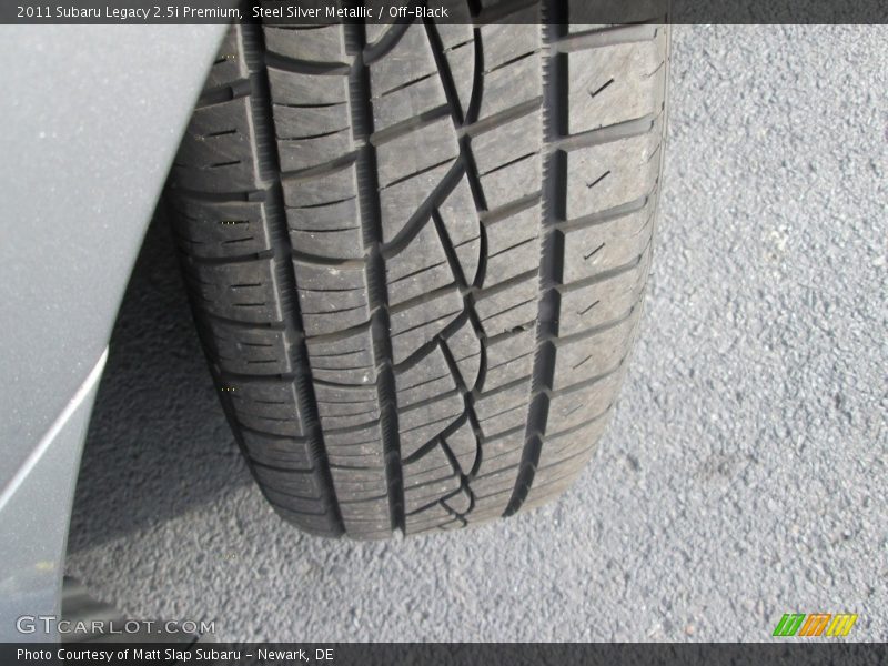 Steel Silver Metallic / Off-Black 2011 Subaru Legacy 2.5i Premium