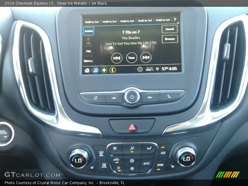 Silver Ice Metallic / Jet Black 2019 Chevrolet Equinox LT
