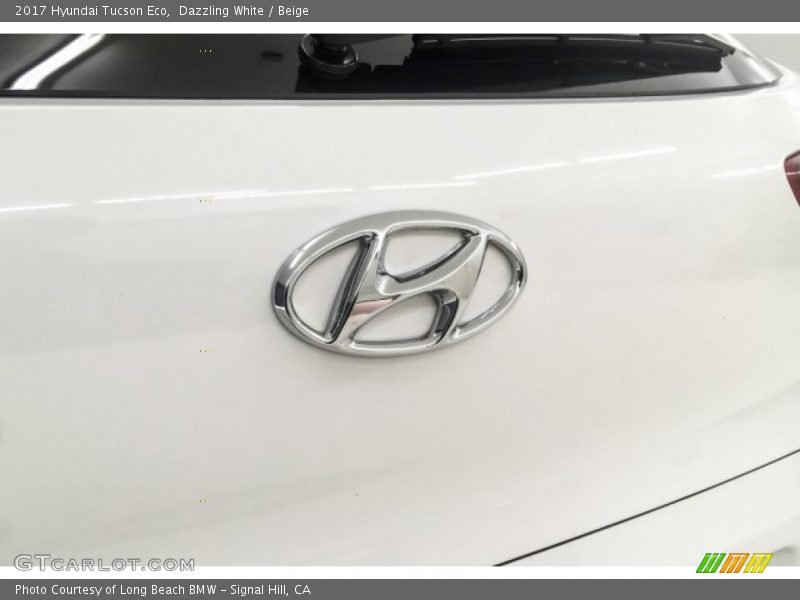 Dazzling White / Beige 2017 Hyundai Tucson Eco