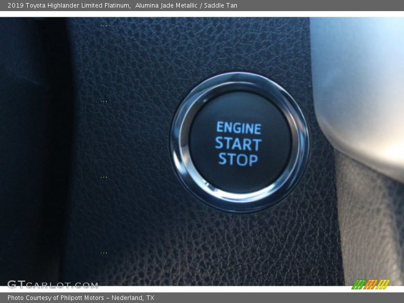 Alumina Jade Metallic / Saddle Tan 2019 Toyota Highlander Limited Platinum