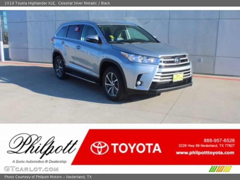 Celestial Silver Metallic / Black 2019 Toyota Highlander XLE