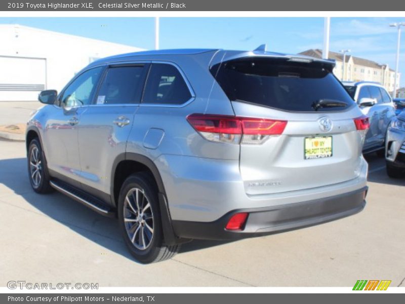Celestial Silver Metallic / Black 2019 Toyota Highlander XLE