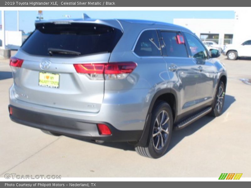 Celestial Silver Metallic / Black 2019 Toyota Highlander XLE