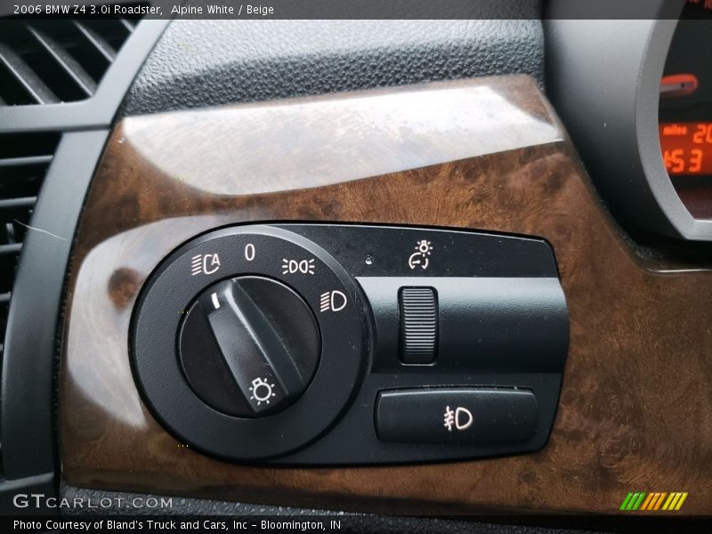Alpine White / Beige 2006 BMW Z4 3.0i Roadster