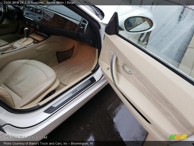 Alpine White / Beige 2006 BMW Z4 3.0i Roadster