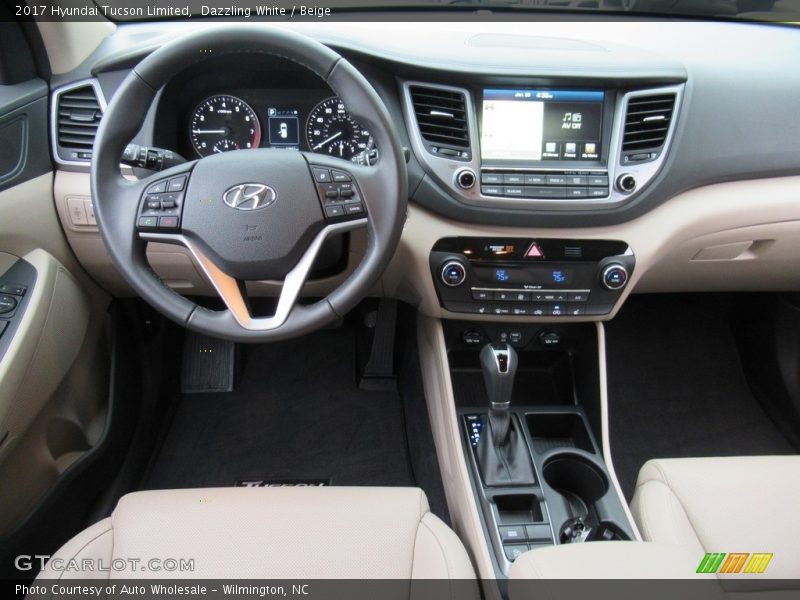 Dazzling White / Beige 2017 Hyundai Tucson Limited