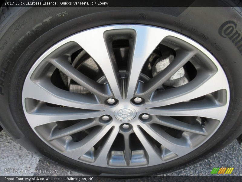 Quicksilver Metallic / Ebony 2017 Buick LaCrosse Essence
