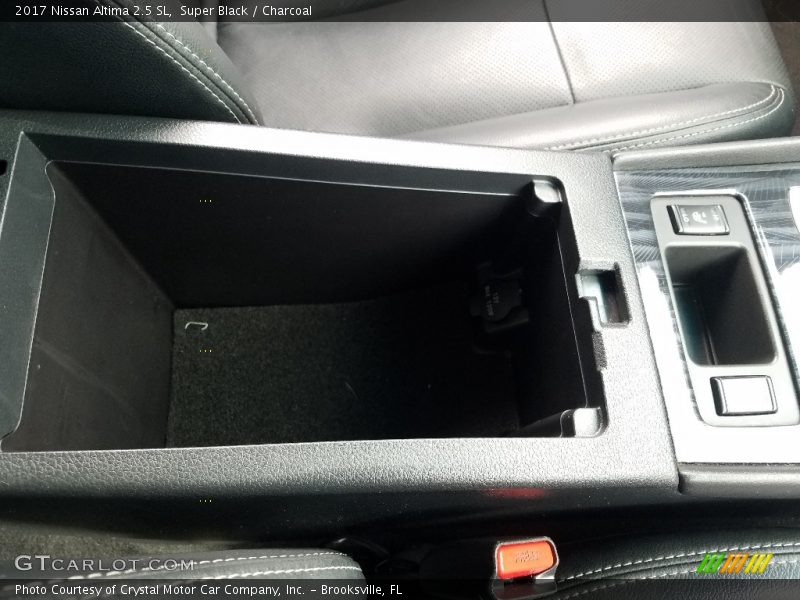 Super Black / Charcoal 2017 Nissan Altima 2.5 SL