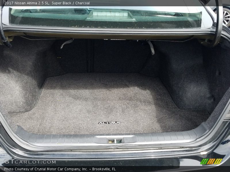 Super Black / Charcoal 2017 Nissan Altima 2.5 SL