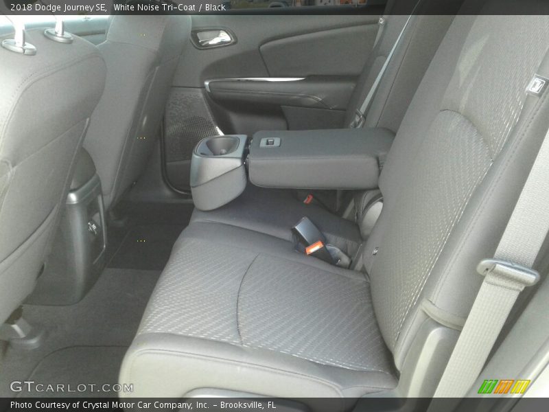 White Noise Tri-Coat / Black 2018 Dodge Journey SE
