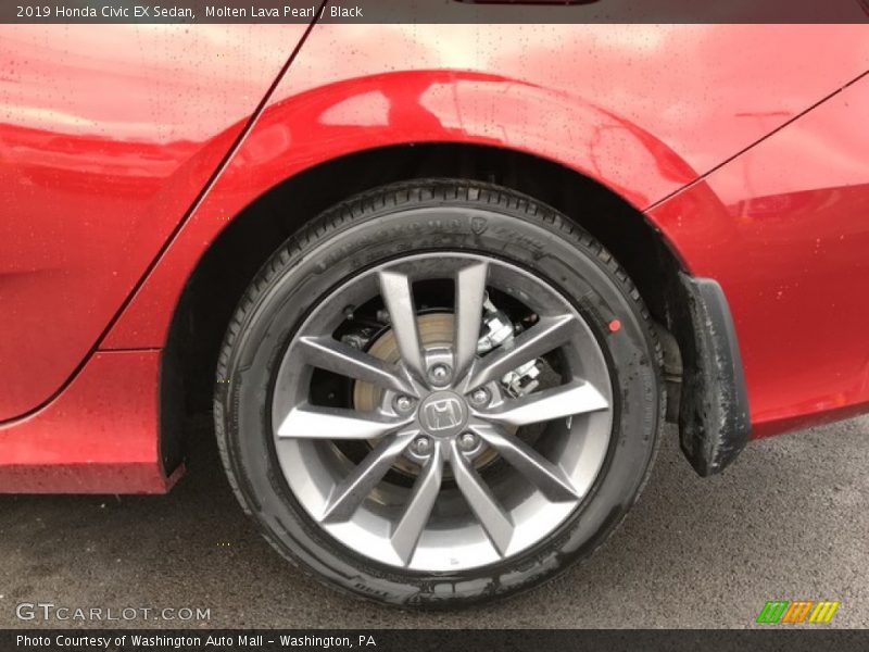 Molten Lava Pearl / Black 2019 Honda Civic EX Sedan