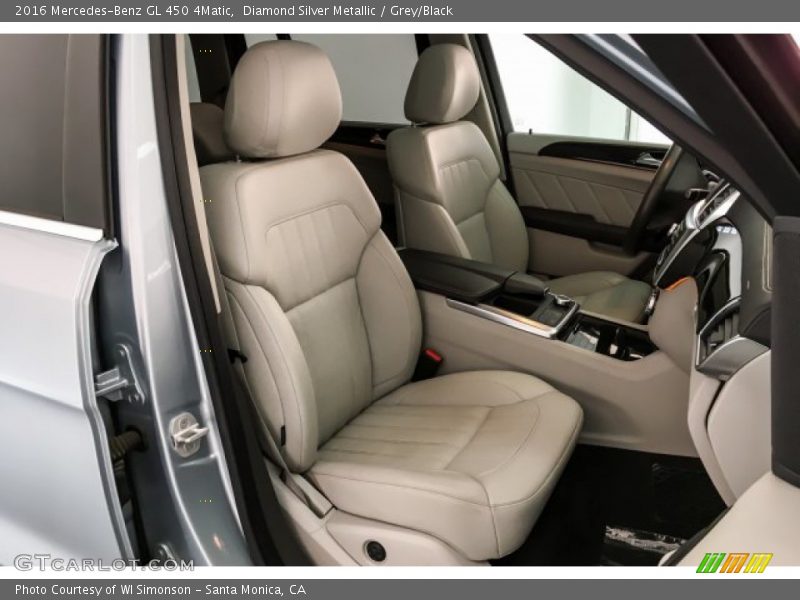 Diamond Silver Metallic / Grey/Black 2016 Mercedes-Benz GL 450 4Matic