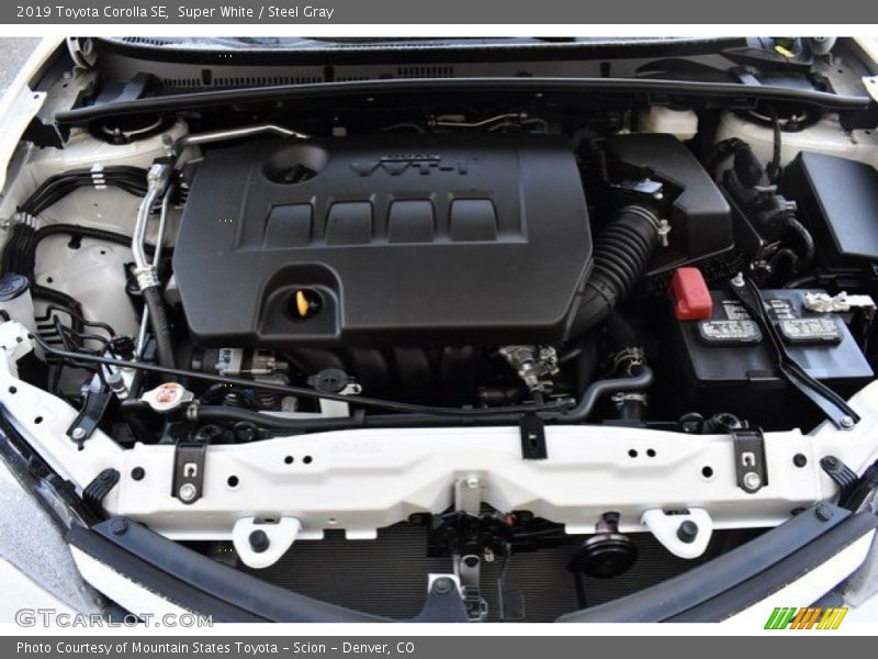Super White / Steel Gray 2019 Toyota Corolla SE