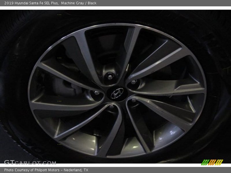 Machine Gray / Black 2019 Hyundai Santa Fe SEL Plus