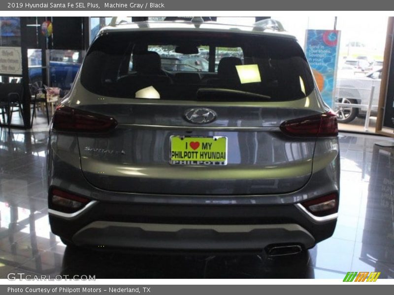 Machine Gray / Black 2019 Hyundai Santa Fe SEL Plus