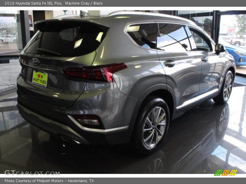 Machine Gray / Black 2019 Hyundai Santa Fe SEL Plus