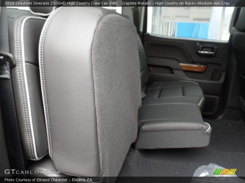 Graphite Metallic / High Country Jet Black/­Medium Ash Gray 2019 Chevrolet Silverado 2500HD High Country Crew Cab 4WD