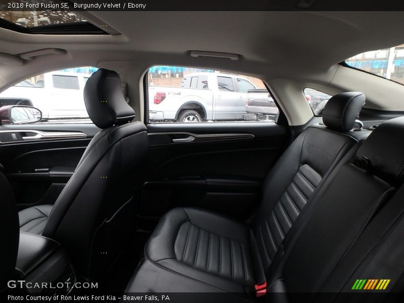 Burgundy Velvet / Ebony 2018 Ford Fusion SE